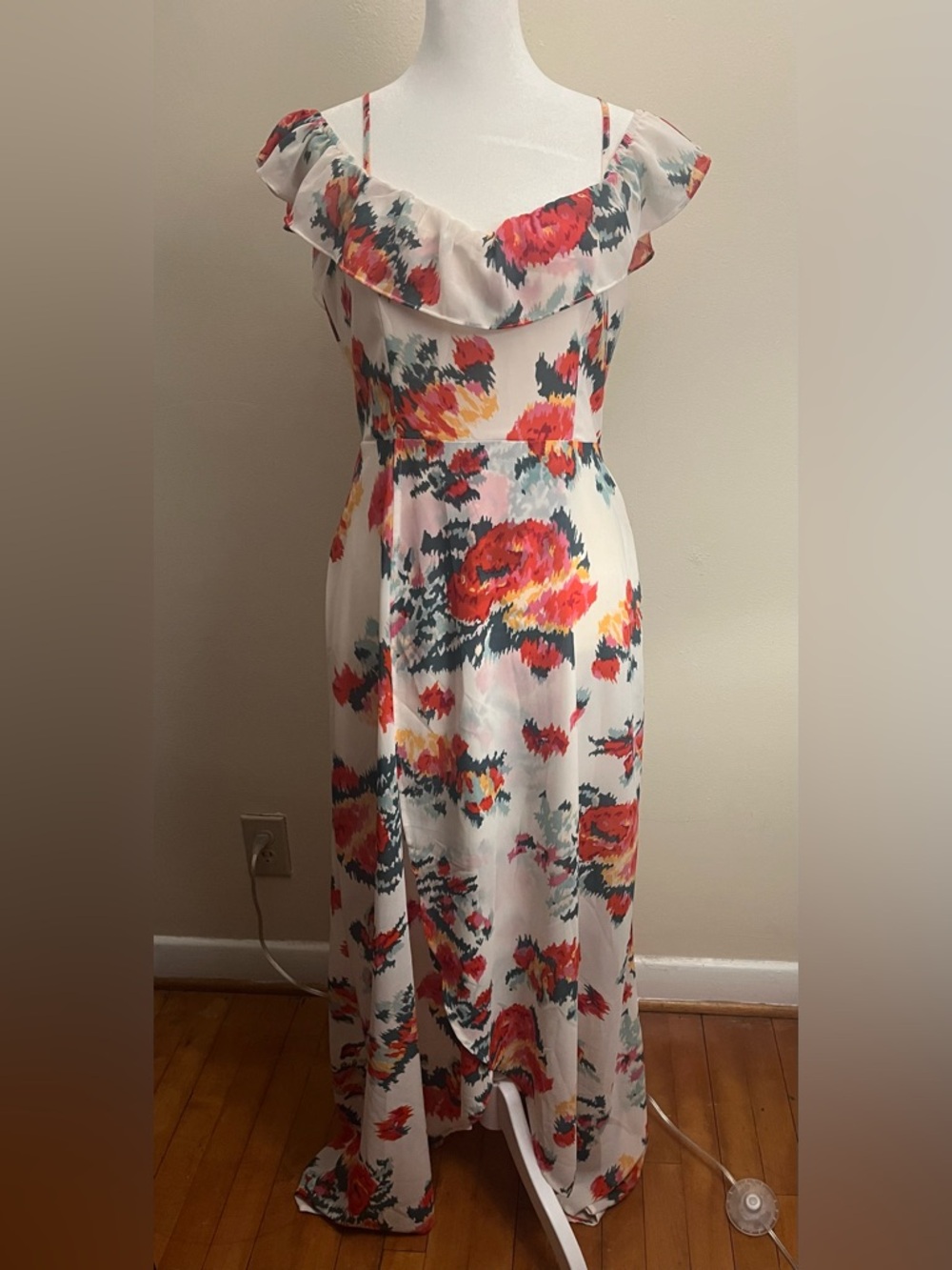 David & Dani Floral Off-Shoulder MIDI Dress Size Medium